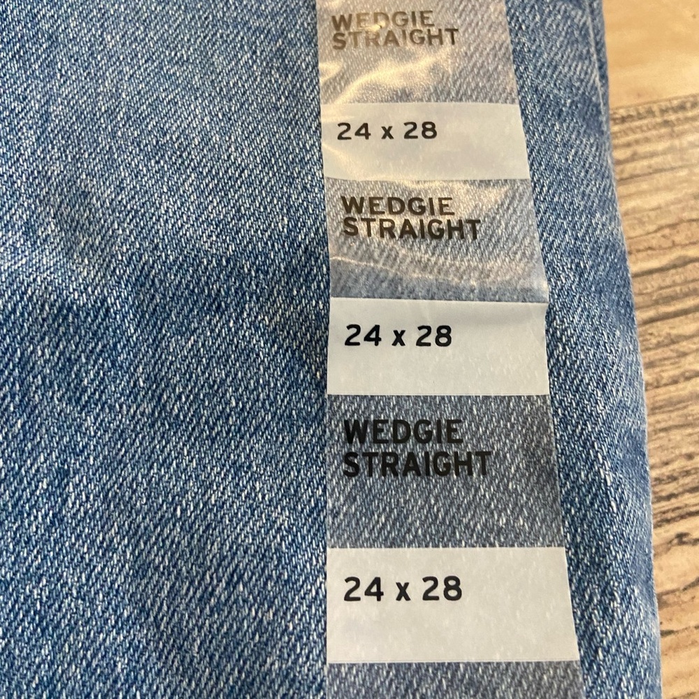 Levi's Blue Straight Leg wedgie Jeans NWT - Picture 6 of 7